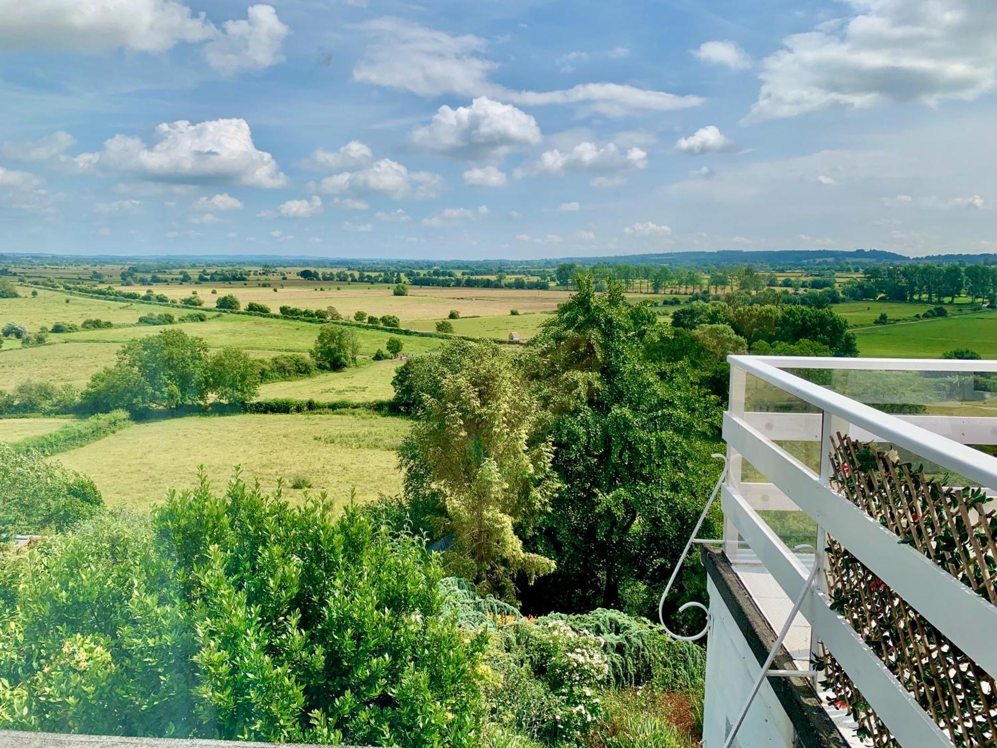 Magic Of Avalon Apartment กลาสตันเบอรี ภายนอก รูปภาพ